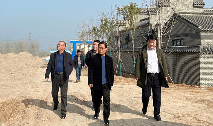 鄧紹宏、王輝、郭淮成一行蒞臨項(xiàng)目基地參觀考察